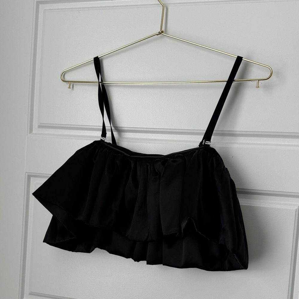 Black Ruffled Crop Top